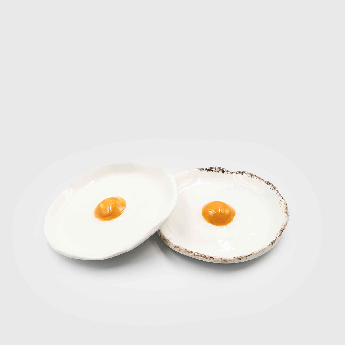 EGG WHITE WITH BURN plate