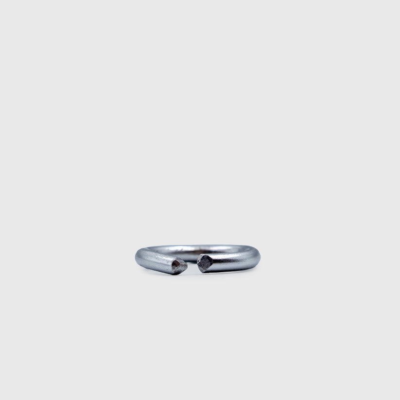 SINGLE ring