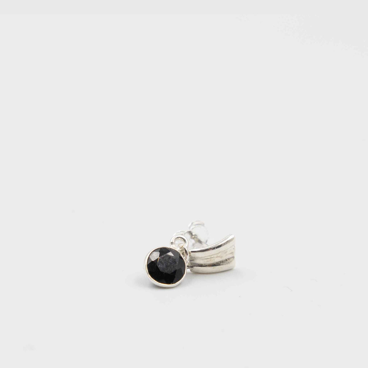 BELLA earrings