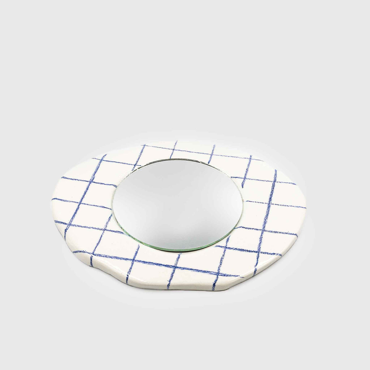 GRID PATTERN mirror