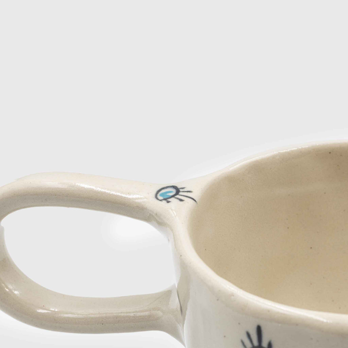 HEART EYES mug